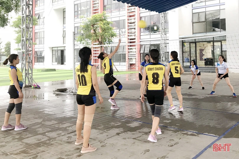 Sôi động cùng “Talent show” mừng ngày 20/11 của Trường Albert Einstein