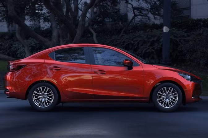 Ra mắt nhiều mẫu ô tô 2020 giá chỉ hơn 300 triệu đồng/chiếc