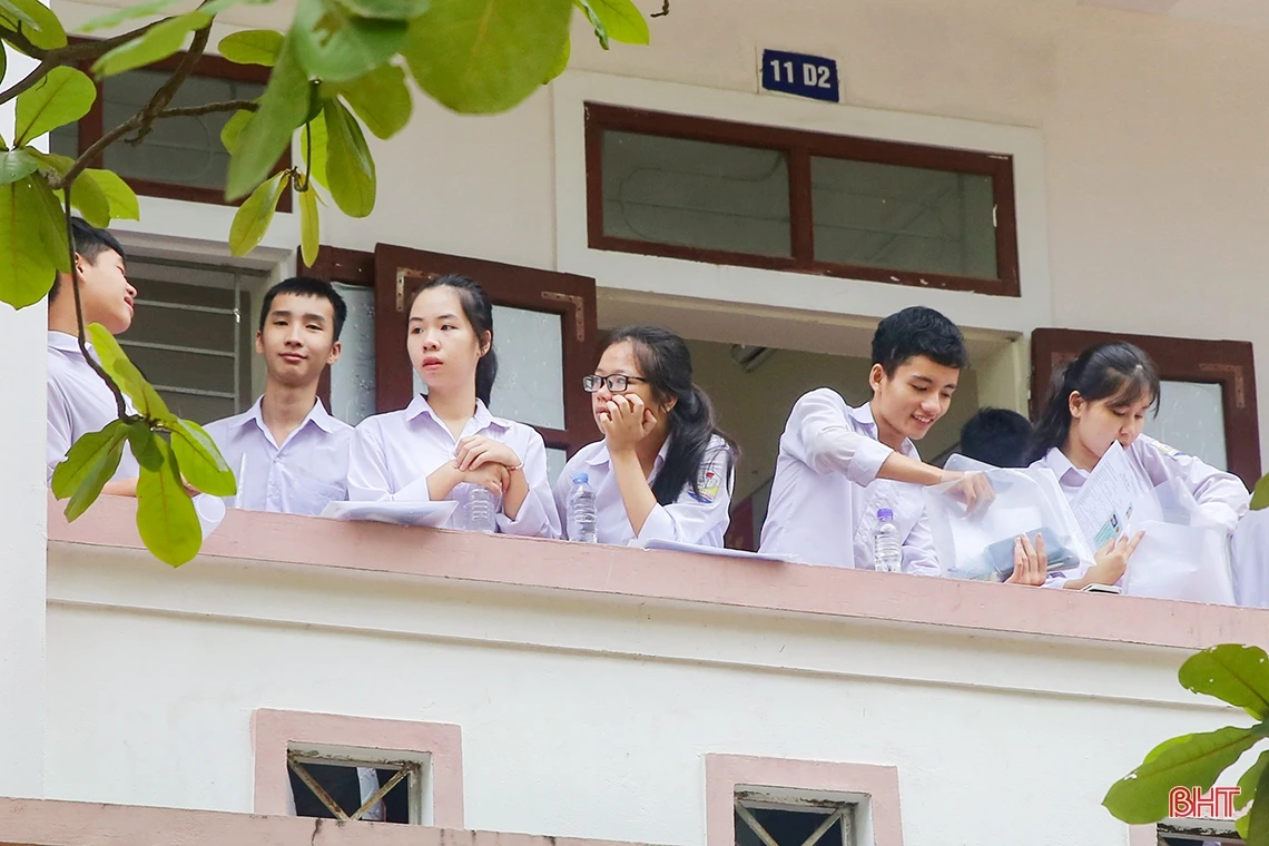 Lắng đọng cảm xúc trường thi