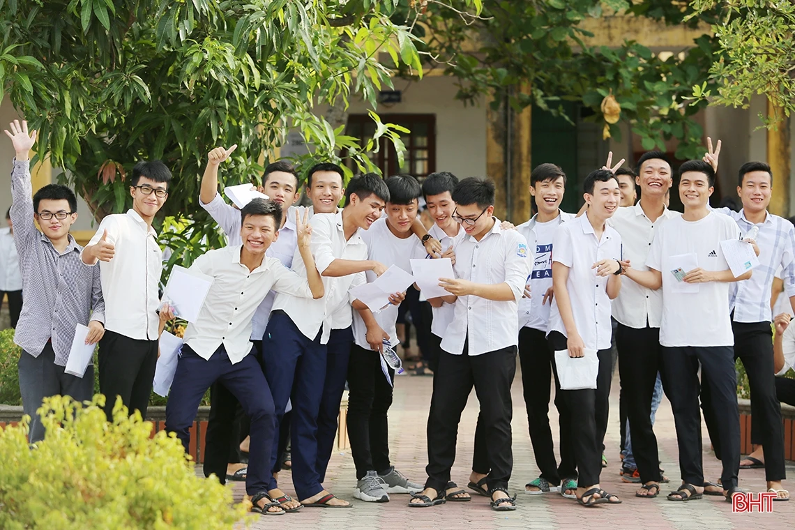 Lắng đọng cảm xúc trường thi