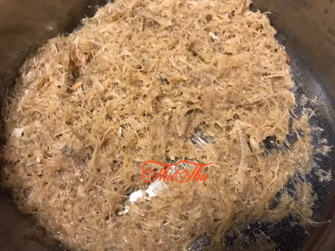 mua dong lanh roi nau lau mam mien tay gay nghien dai ca nha nao