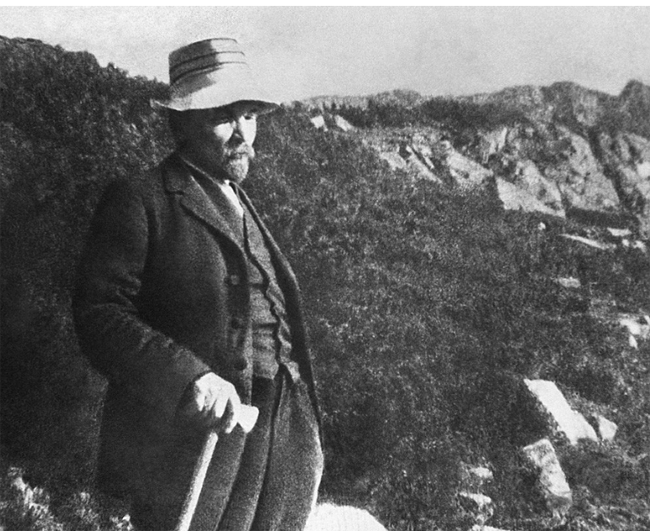 chiem nguong nhung buc anh hiem ve nha lanh tu vladimir lenin