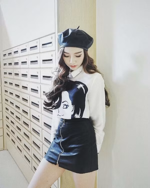 mu noi item dang duoc sao chau a dien trong ngay dong lanh