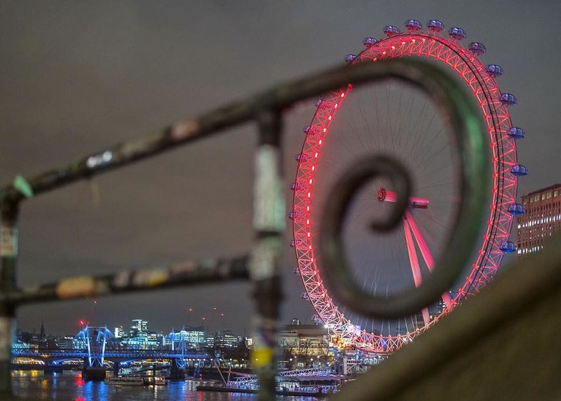 nhung hinh anh trung hop den kho tin