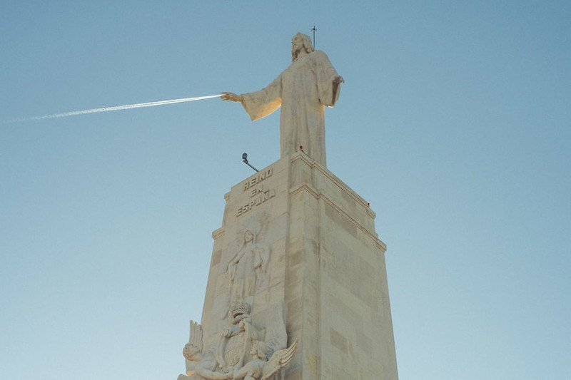 nhung hinh anh trung hop den kho tin