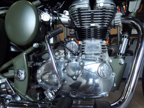 royal enfield classic 500 moto 500 phan khoi re nhat viet nam