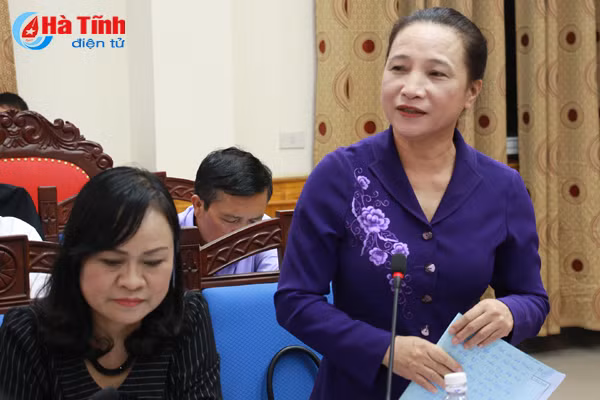 bi thu tinh uy le dinh son mot bo phan can bo thieu quyet liet ngai va cham trong xay dung ntm