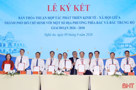 Ký kết Thỏa thuận hợp tác phát triển KT-XH giữa TP Hồ Chí Minh với một số địa phương phía Bắc và Bắc Trung Bộ