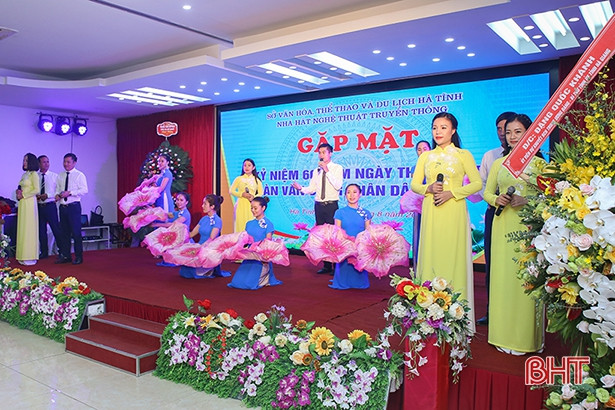 Đoàn Văn công nhân dân Hà Tĩnh gặp mặt kỷ niệm 60 năm thành lập