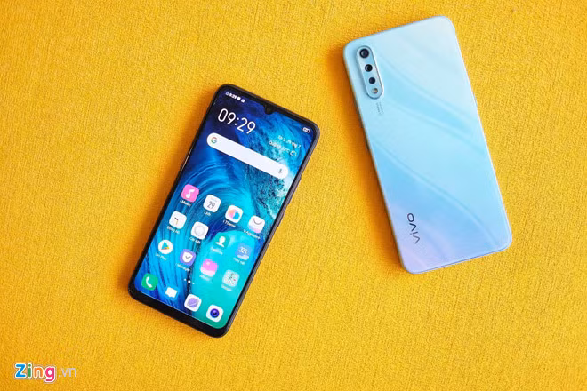 Loạt smartphone đáng chú ý vừa ra mắt tại Việt Nam