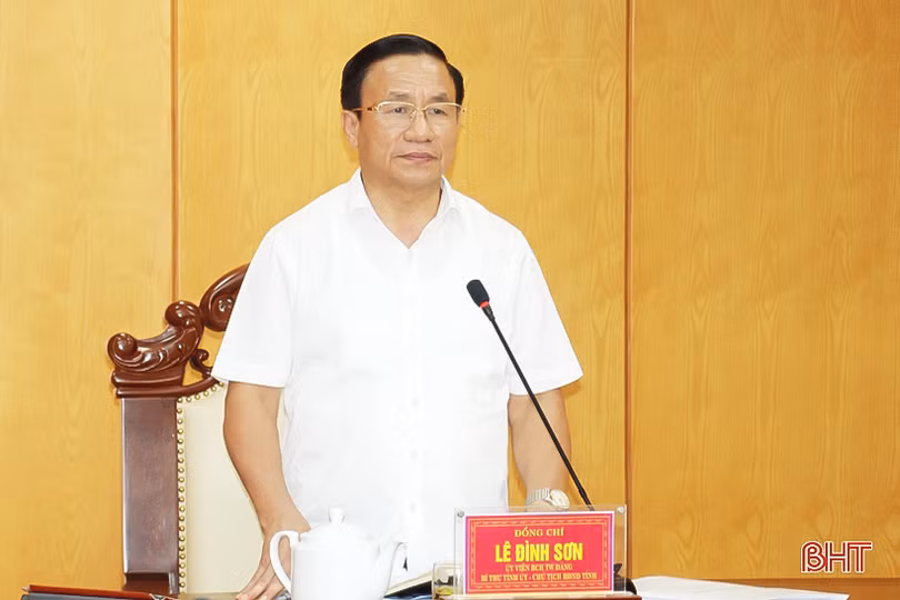 Cuối tháng 8 ban hành văn bản hướng dẫn sắp xếp cán bộ, công chức dôi dư do nhập xã