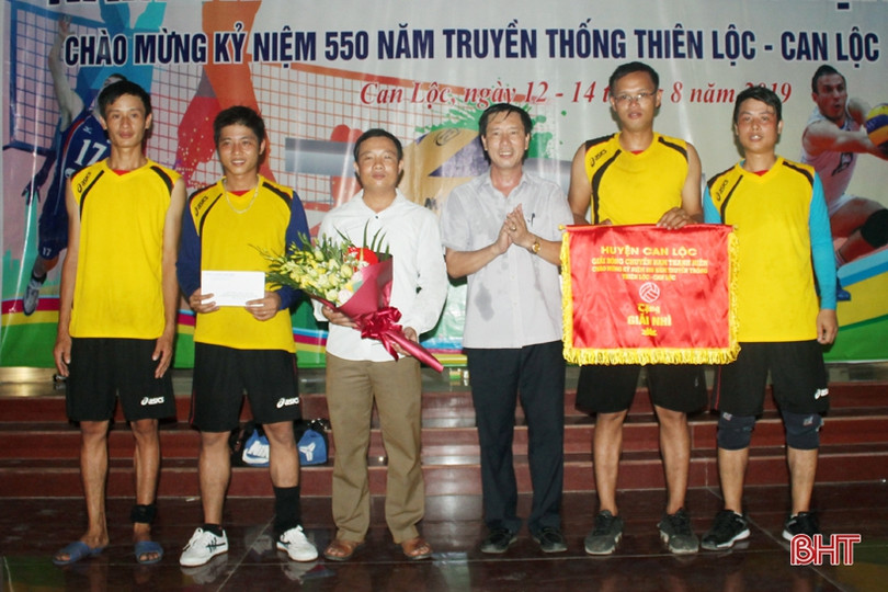 Xã Thuần Thiện vô địch Giải bóng chuyền huyện Can Lộc