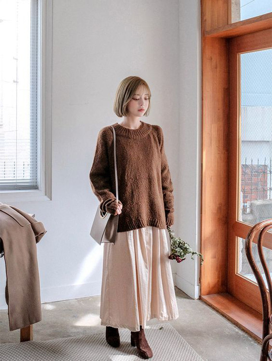 Phối trang phục cho cả tuần với tông trầm