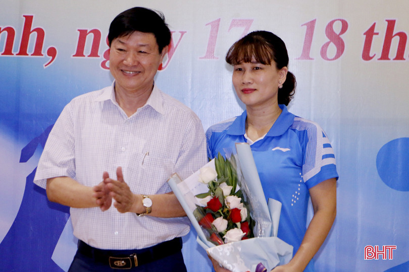 Sở LĐ-TB&XH Hà Tĩnh vô địch Giải bóng chuyền hơi nữ Khối VHXH - Hành chính tổng hợp