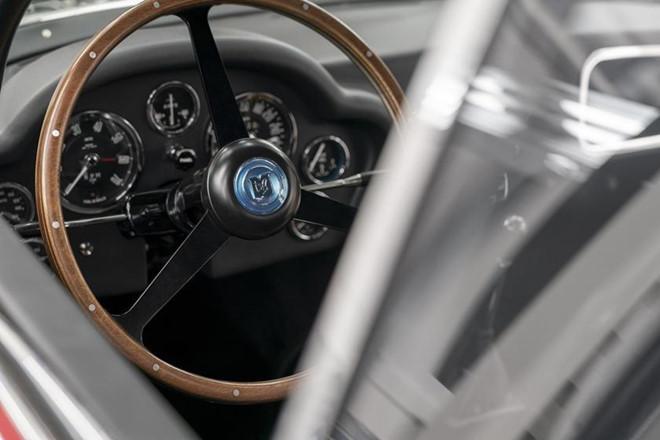 Siêu xe đắt nhất lịch sử Aston Martin bắt đầu được sản xuất