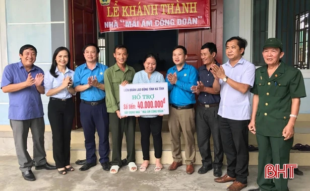 Bất cập khi tổ chức Đảng chuyển đi, tổ chức đoàn thể vẫn “ở lại”