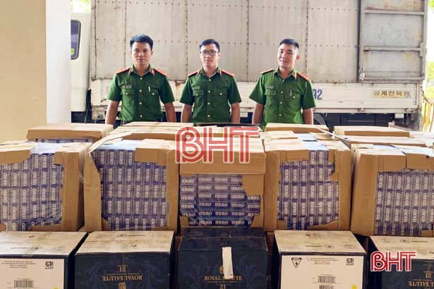 Truy tìm đối tượng chở thuốc lá, rượu ngoại “bỏ của chạy lấy người”