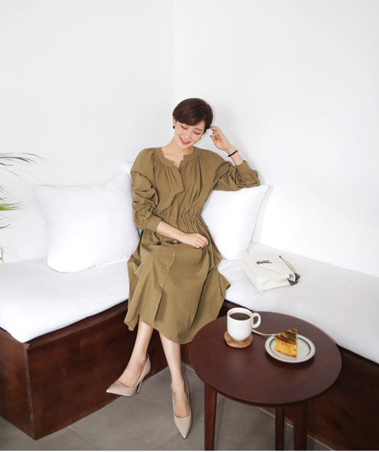 Phối trang phục cho cả tuần với tông trầm