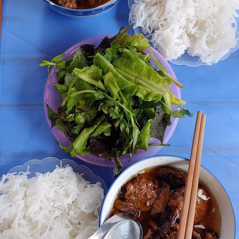 Những lý do khiến Việt Nam là thiên đường du lịch với người nước ngoài