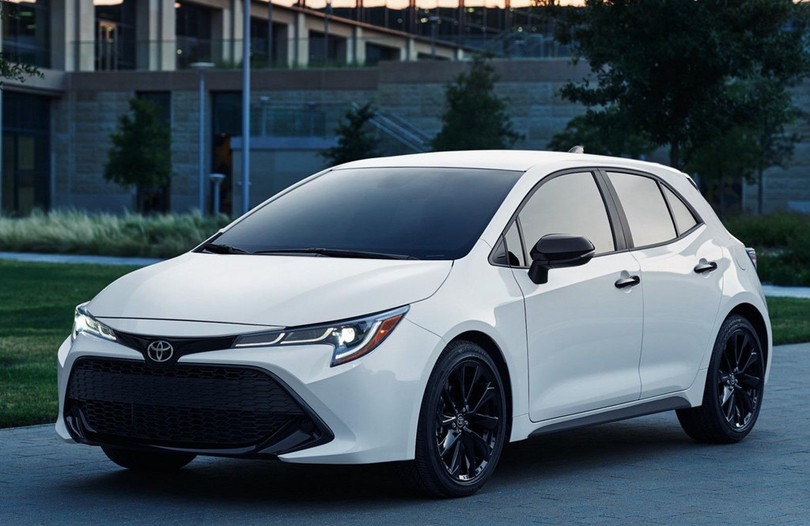 Toyota Corolla 2020 phiên bản bóng đêm thêm tính năng hiện đại