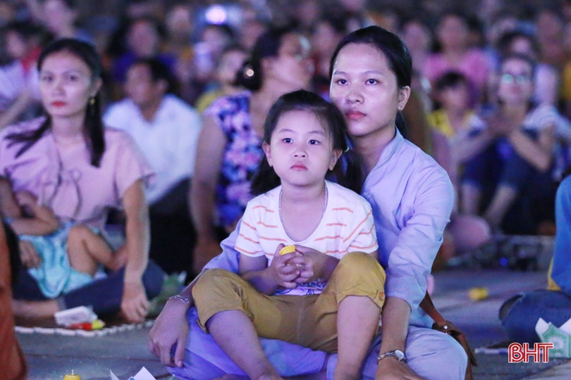 Đến chùa Hữu Lạc lặng nghe chữ “Hiếu”