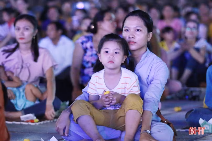 Đến chùa Hữu Lạc lặng nghe chữ “Hiếu”