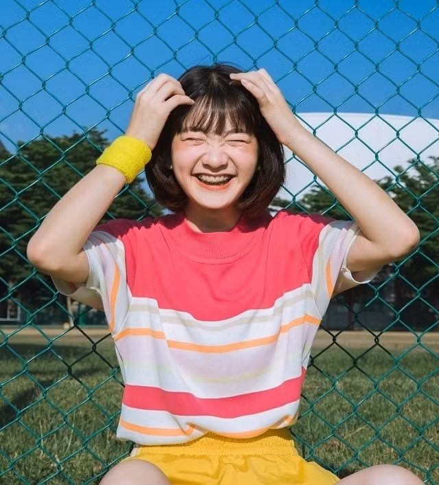 Trẻ ra 10 tuổi với những kiểu tóc mái “sương sương” cực kỳ cuốn hút