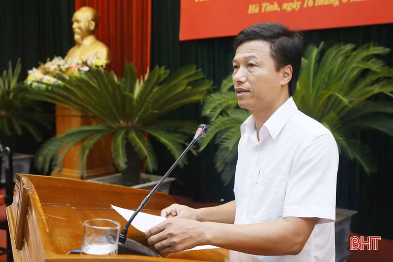 Khẩn trương tuyển đủ giáo viên mầm non, tiểu học theo biên chế được giao