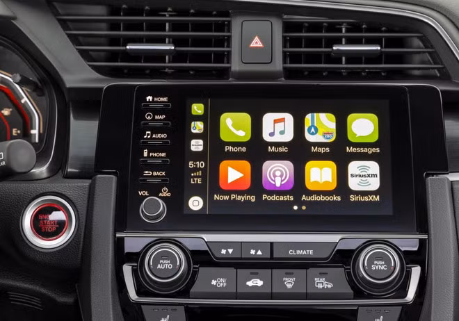 Bất chấp xu hướng, Honda trang bị số sàn cho Civic 2020 bản cao nhất