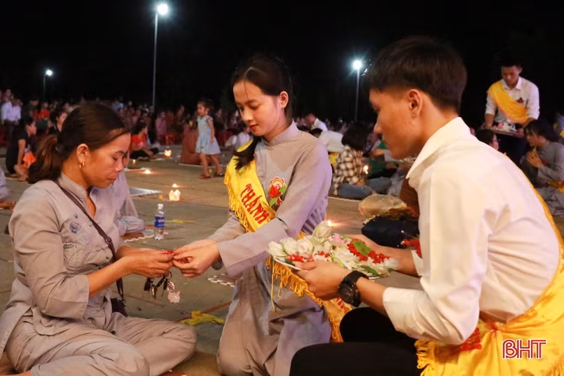 Đến chùa Hữu Lạc lặng nghe chữ “Hiếu”