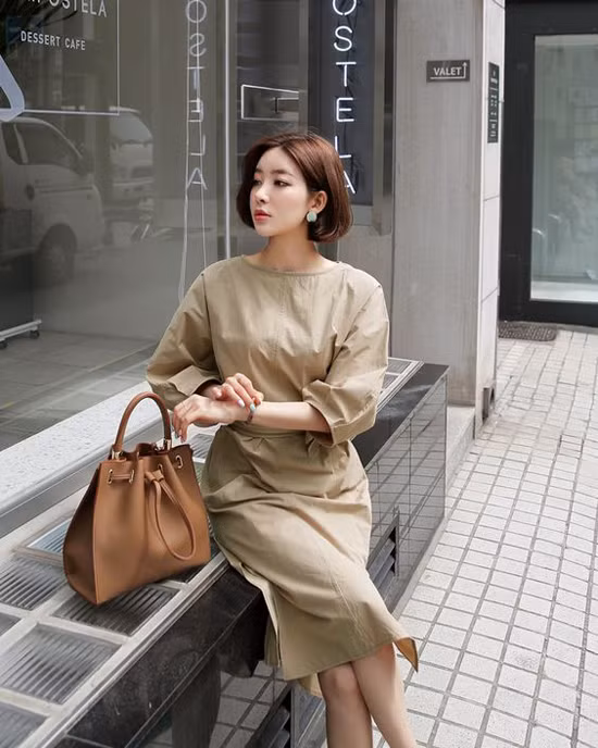 Phối trang phục cho cả tuần với tông trầm