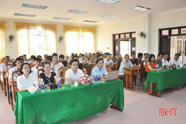 Con em nông dân Hà Tĩnh học bí quyết thi đỗ đơn hàng XKLĐ Nhật Bản