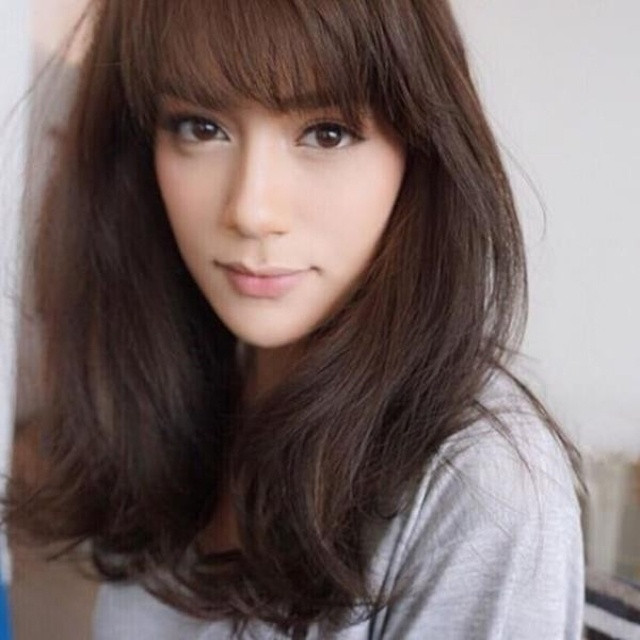 Trẻ ra 10 tuổi với những kiểu tóc mái “sương sương” cực kỳ cuốn hút