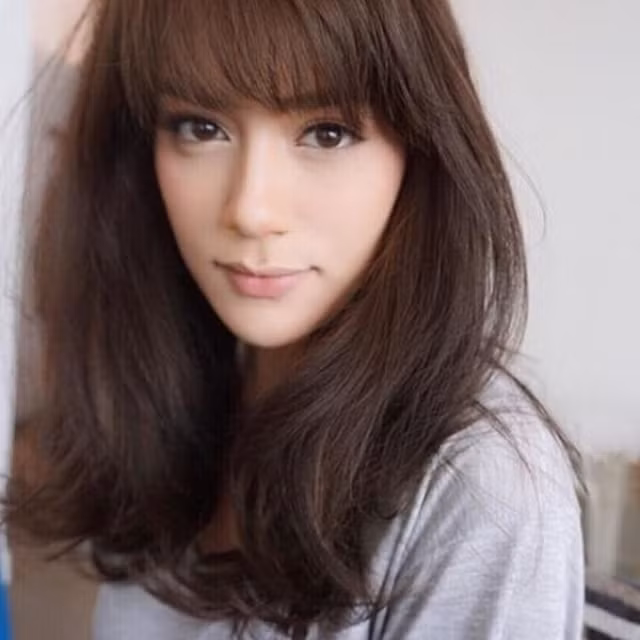 Trẻ ra 10 tuổi với những kiểu tóc mái “sương sương” cực kỳ cuốn hút