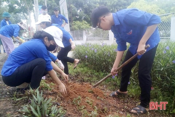 Tuổi trẻ Hà Tĩnh hành động hưởng ứng kỷ niệm 20 năm “Chiến dịch thanh niên tình nguyện hè”