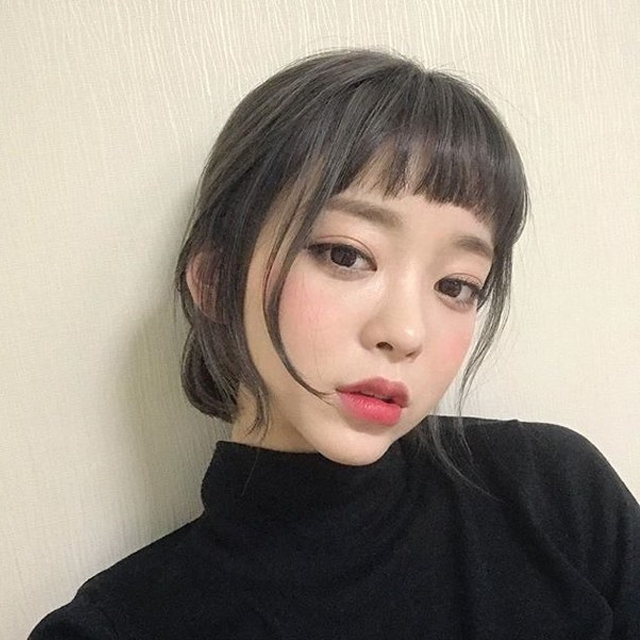 Trẻ ra 10 tuổi với những kiểu tóc mái “sương sương” cực kỳ cuốn hút