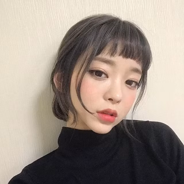 Trẻ ra 10 tuổi với những kiểu tóc mái “sương sương” cực kỳ cuốn hút