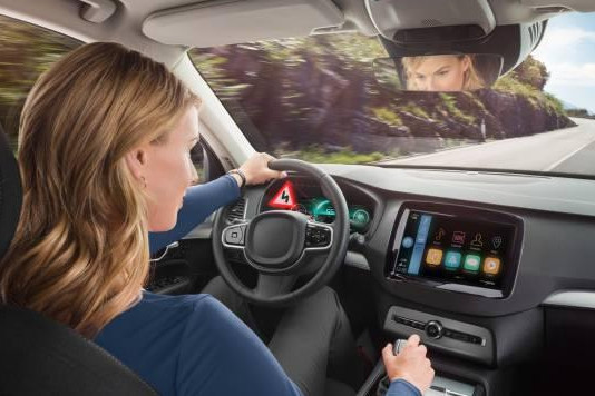 Bosch phát triển màn hình 3D không kính trên xe hơi