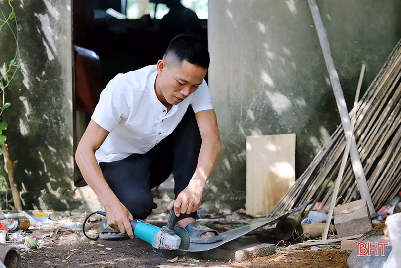 Độc đáo nghề làm diều sáo ở quê mẹ Đại danh y Lê Hữu Trác