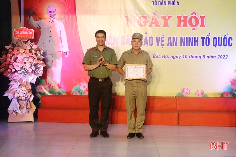 Bí thư Tỉnh ủy tham dự Ngày hội toàn dân bảo vệ an ninh Tổ quốc” tại TP. Hà Tĩnh