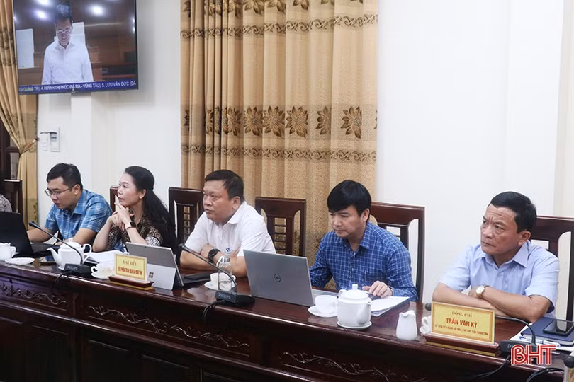 Bộ trưởng Bộ Công an: Nâng cao nhận thức cho người dân khi tham gia mạng xã hội