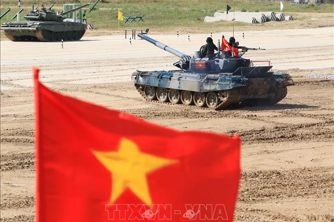 Đội tuyển xe tăng Việt Nam ra quân thi đấu tại Army Games 2022