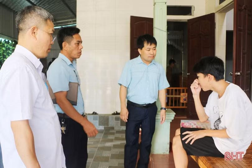 Tuân thủ các khuyến cáo để ngăn nguy cơ dịch chồng dịch tại Hà Tĩnh