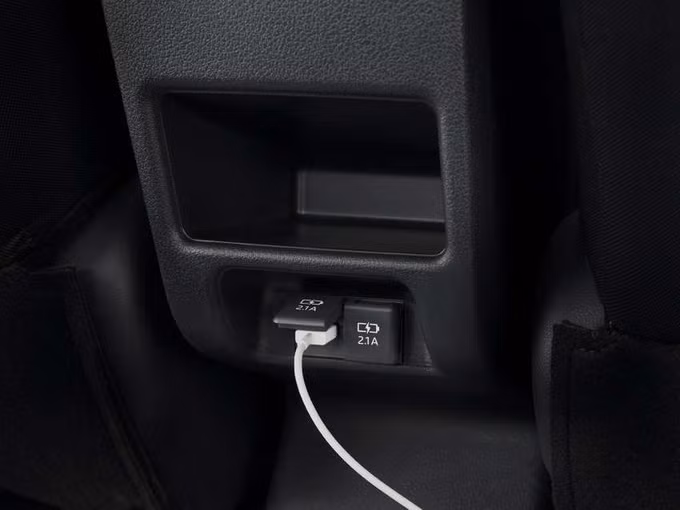 Cận cảnh Toyota Vios 2023 vừa ra mắt