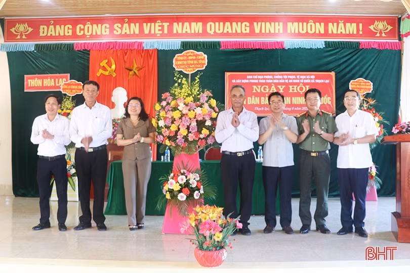 Chủ nhiệm UBKT Tỉnh ủy chung vui Ngày hội toàn dân bảo vệ an ninh Tổ quốc” tại Thạch Hà