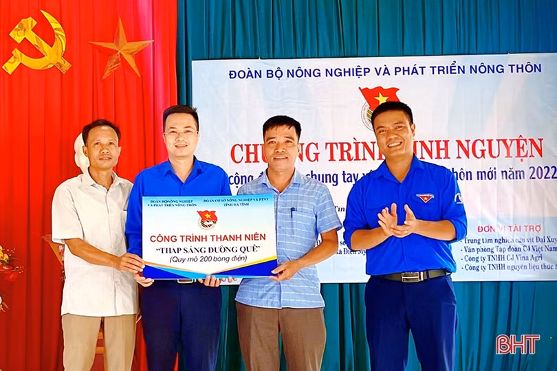 ĐVTN Sở NN&PTNT Hà Tĩnh chung sức vì cộng đồng, xây dựng nông thôn mới