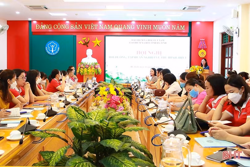 Triển khai công tác thu BHXH, BHYT qua hệ thống Viettel