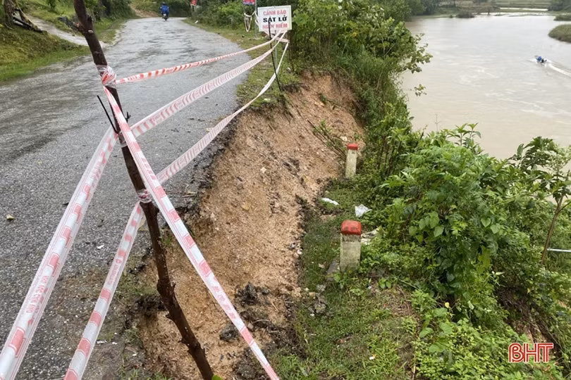 Nhiều điểm sạt lở ở Vũ Quang tiềm ẩn nguy cơ mất an toàn mùa mưa bão