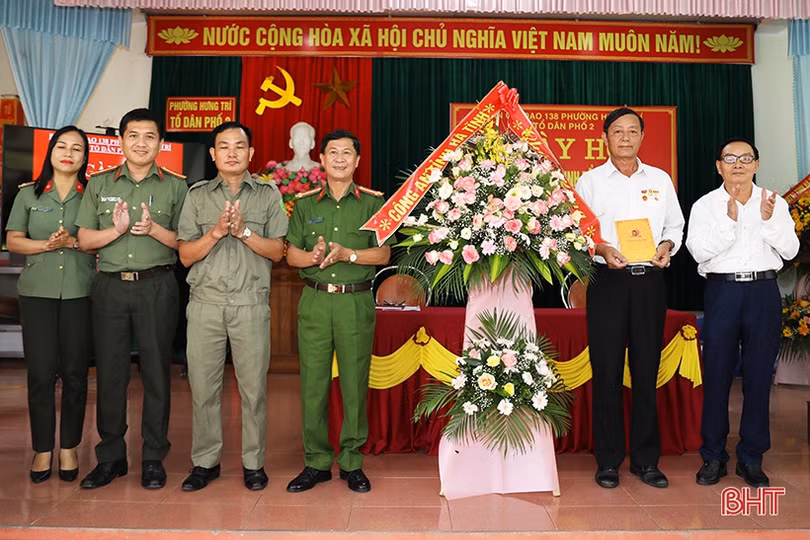 Tổ dân phố đầu tiên ở TX Kỳ Anh vui Ngày hội toàn dân bảo vệ an ninh Tổ quốc”