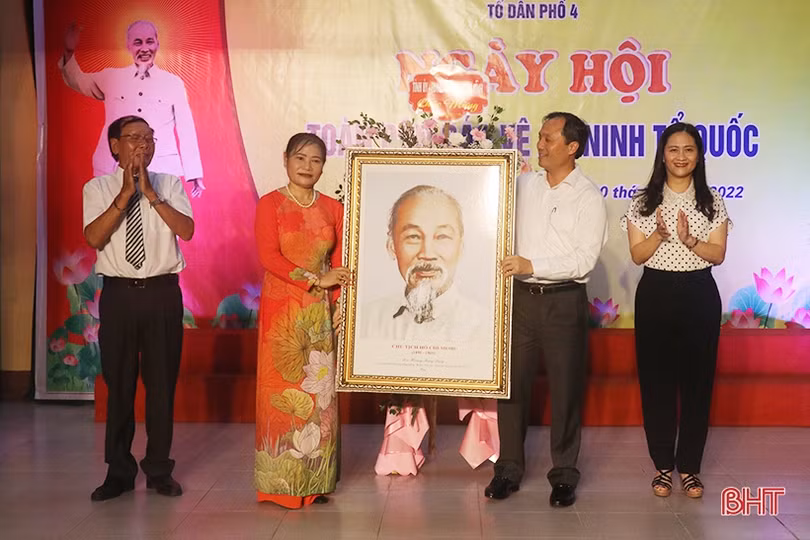 Bí thư Tỉnh ủy tham dự Ngày hội toàn dân bảo vệ an ninh Tổ quốc” tại TP. Hà Tĩnh